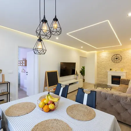 Family Friendly Apartmant سبليت